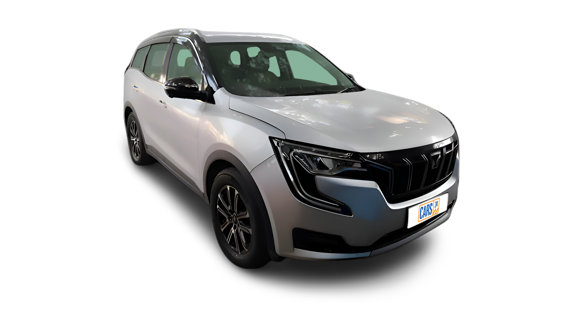 2021 Mahindra XUV700 - SUV - Petrol - Automatic - ₹15.00 lakh